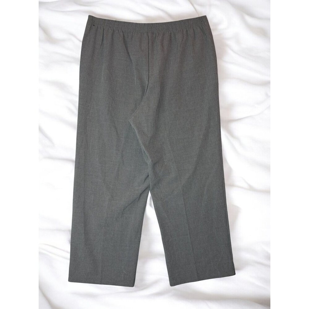 Alfred Dunner Women's Pull-On Pants – Size 16P – Gray Houndstooth – NWOT